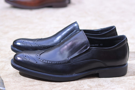 Slip-On Shoes in Black