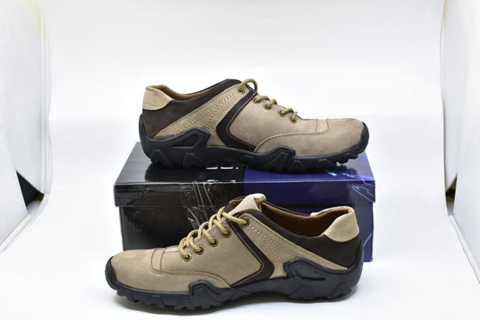 Men Outdoor Sneakers