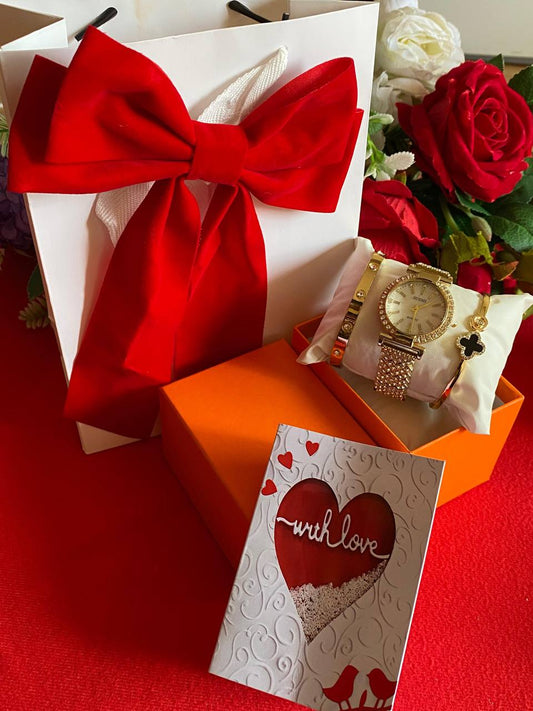 Hot Valentine Ladies Gift Combo